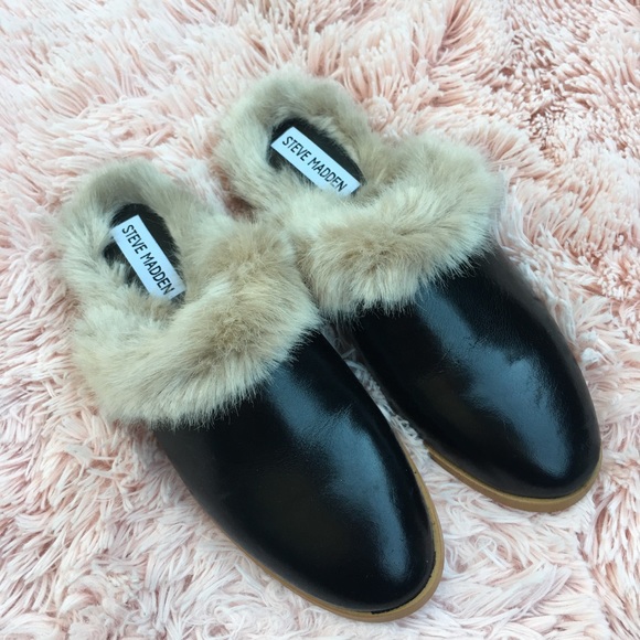 Steve Madden Shoes - Steve Madden finch leather mules faux fur